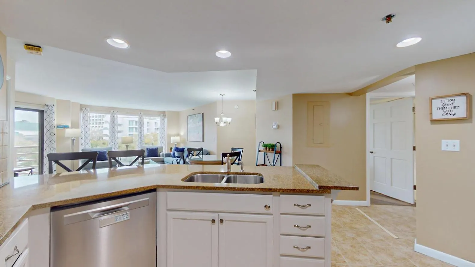 2318 Villamare Villa