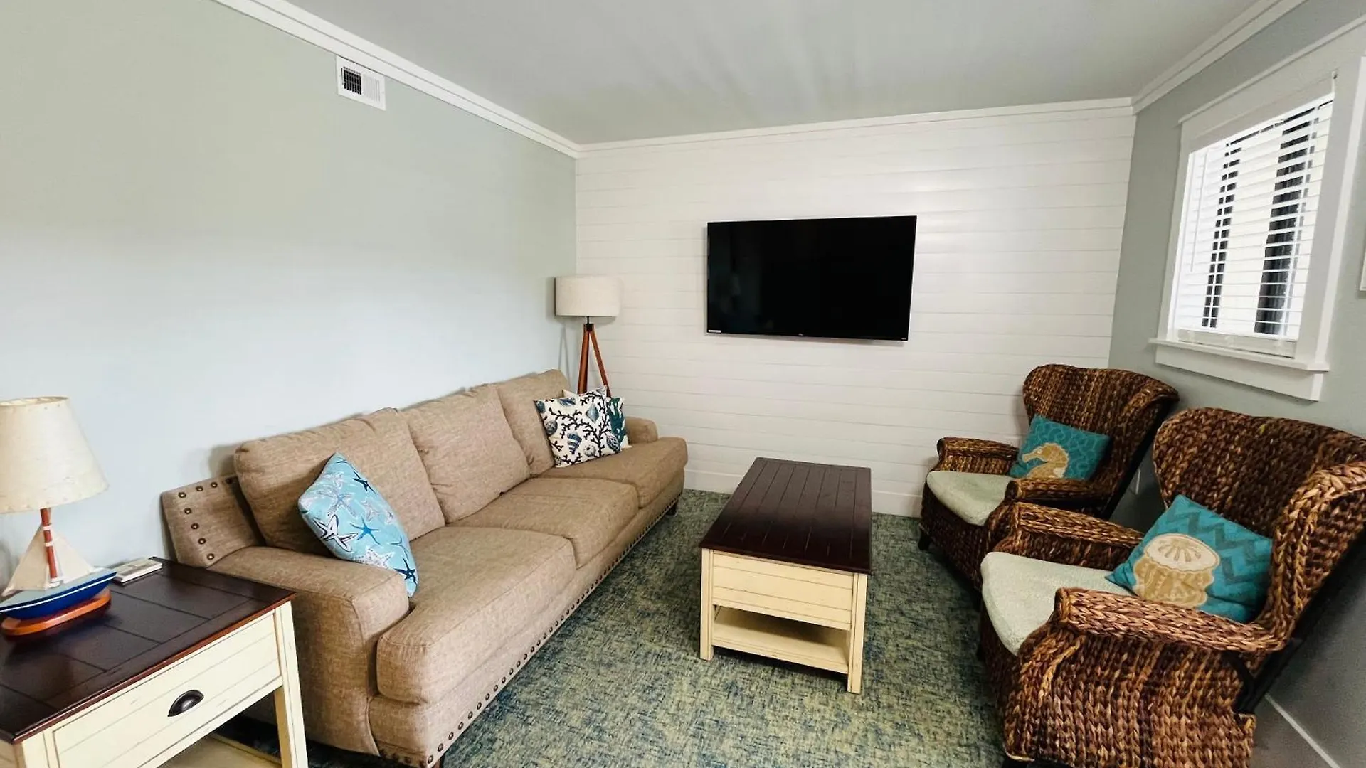 Classy Coastal - Boardwalk To The Beach, 3 Pools, Tennis *