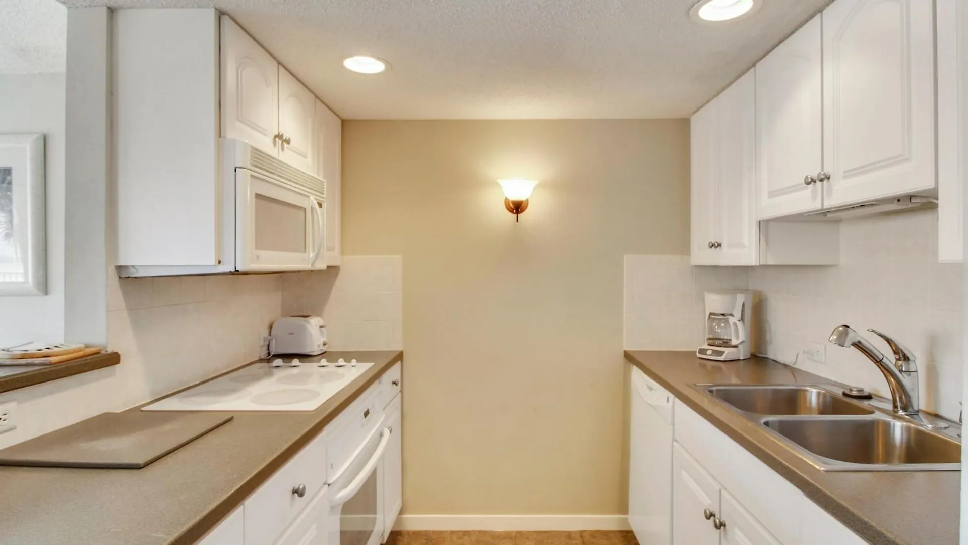 Villa 3 *
