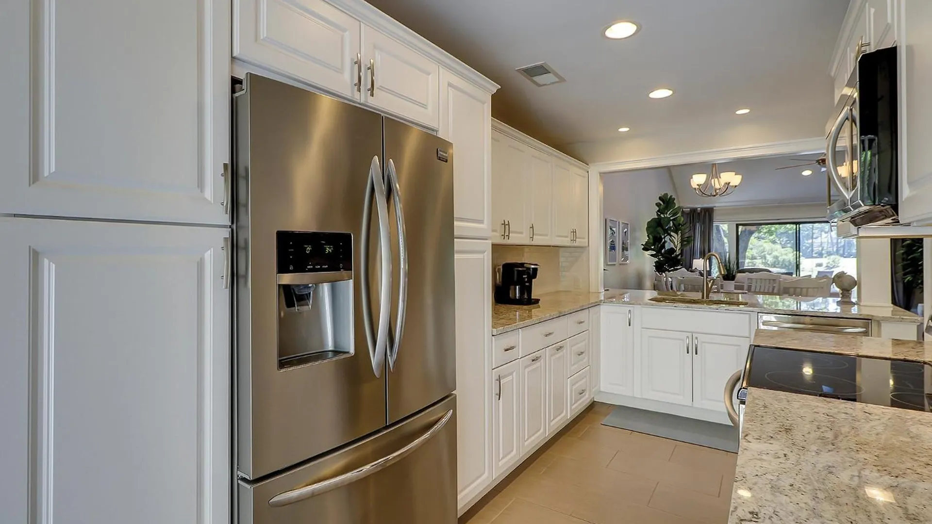 Townhouse Manor 3 *