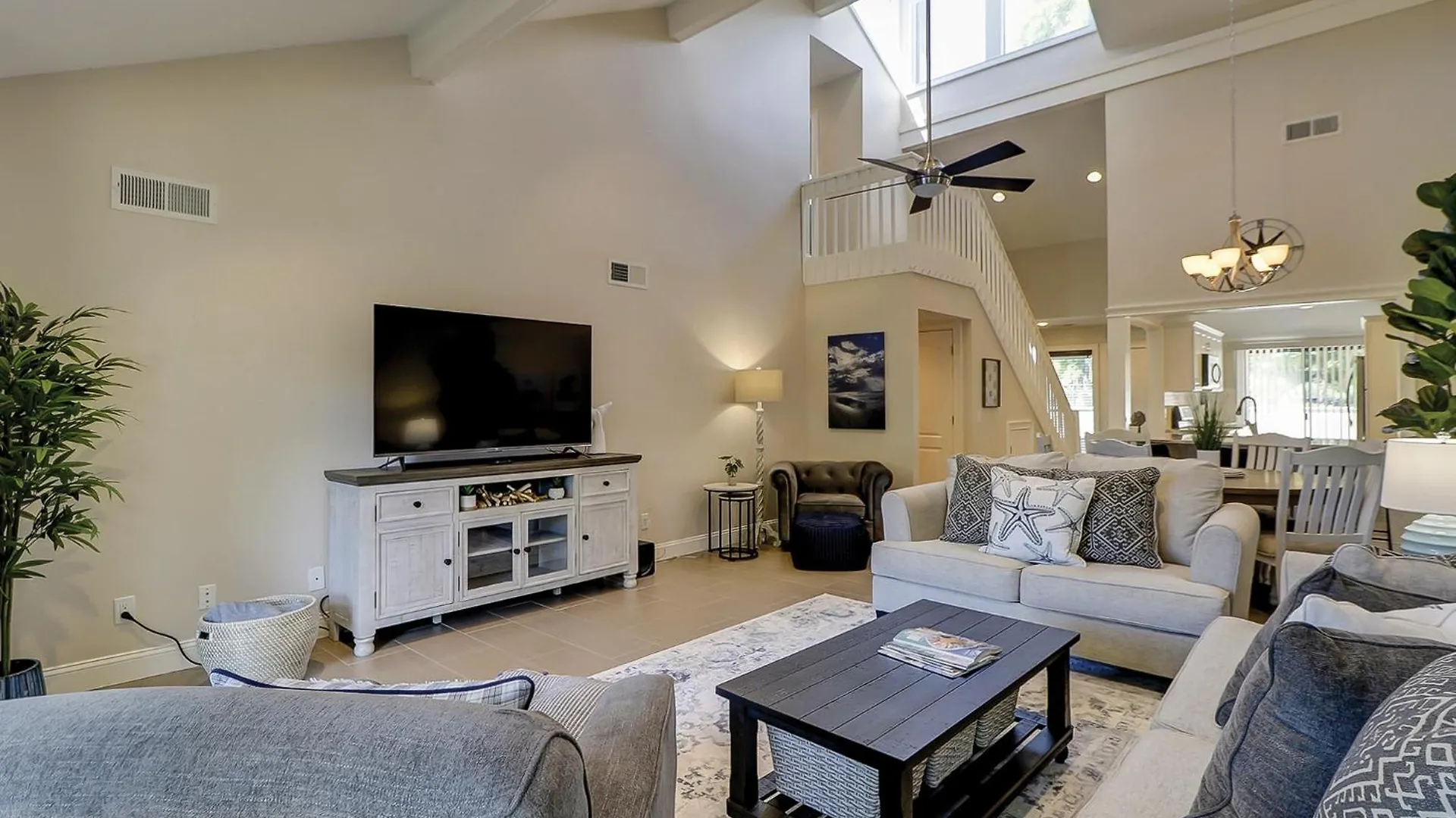Townhouse Manor 3