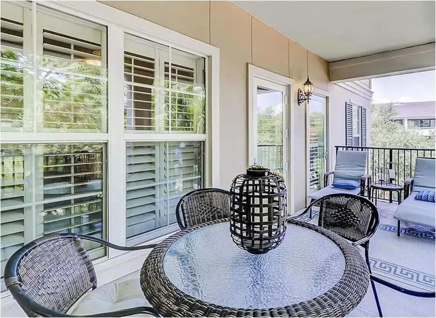 Holiday home Coligny Beach, Pools, & Shops- Few Steps Away