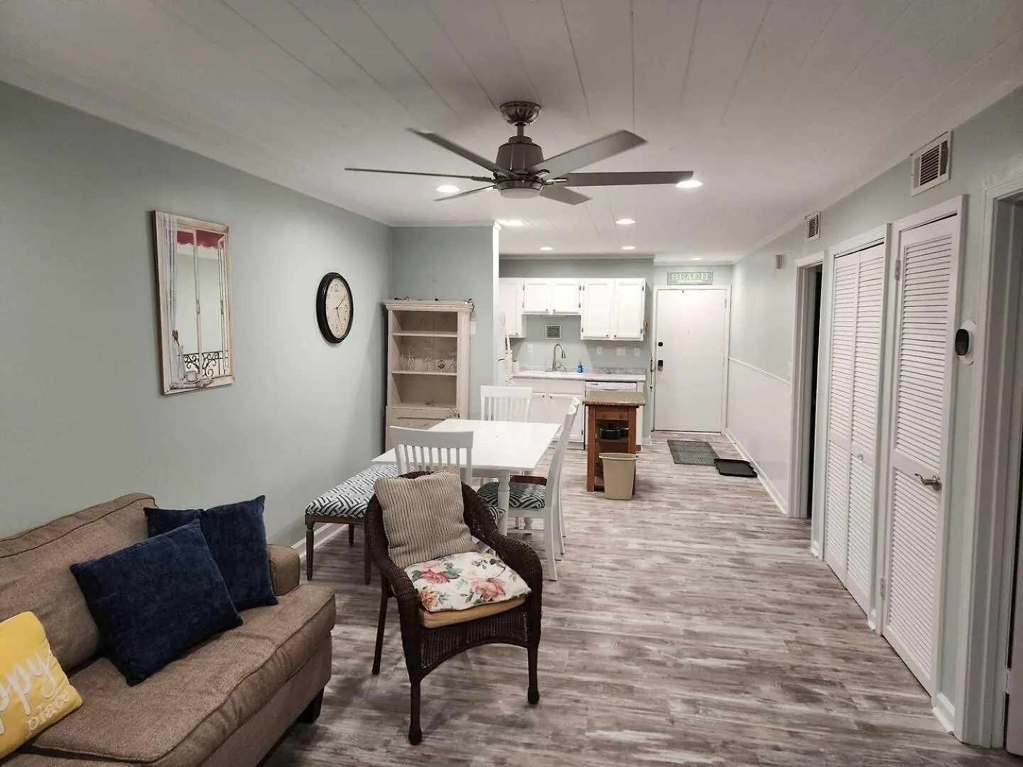 Tranquility By The 1st Fl Sleeps 6,king Bed Villa Hilton Head Island