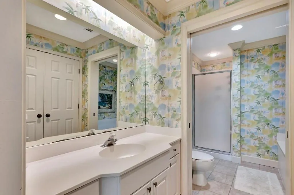 Shorenugh - Bright With Rooftop Pool Next To Coligny Plaza *