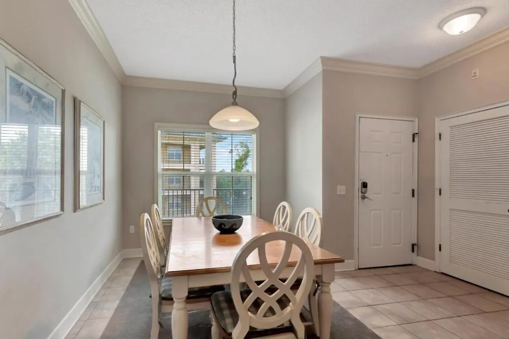 Shorenugh - Bright With Rooftop Pool Next To Coligny Plaza Hilton Head Island