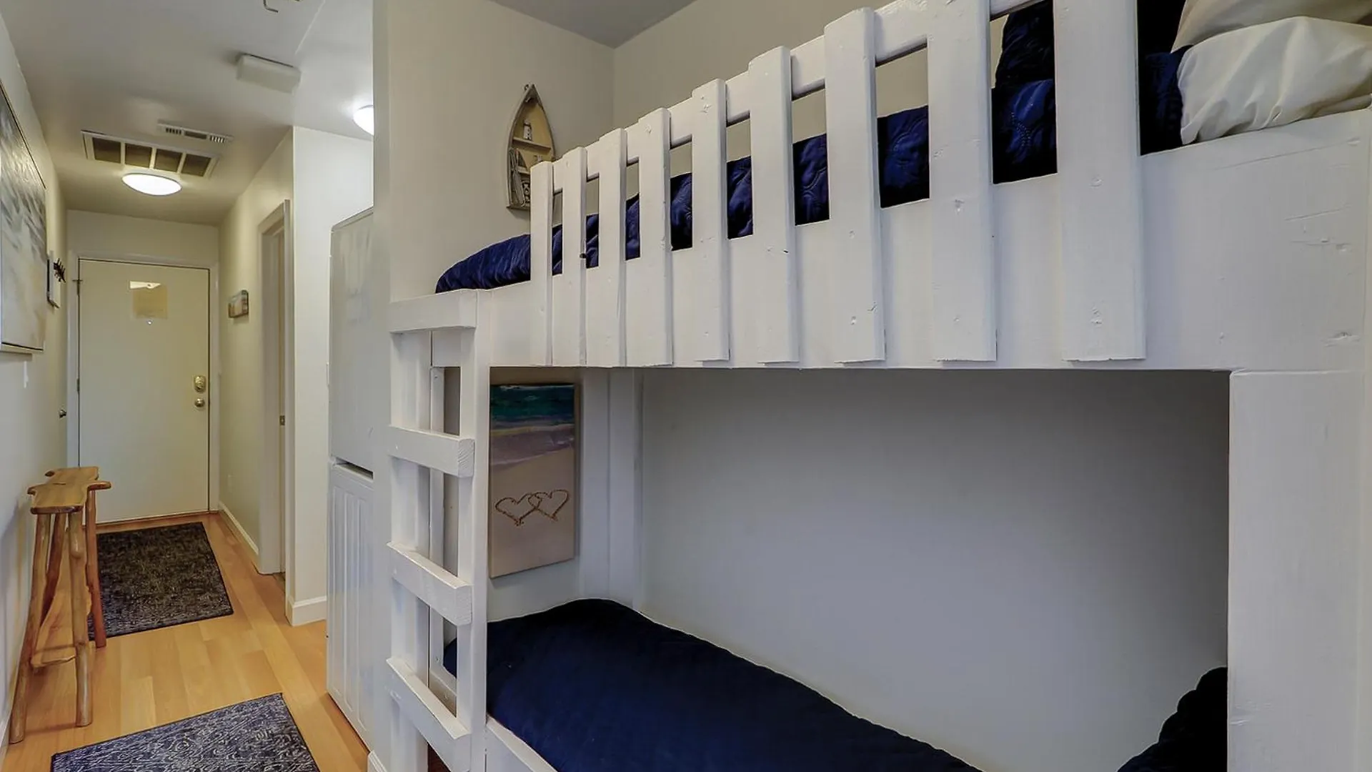 Holiday home 327 Breakers 1 Bedroom Oceanview Forest