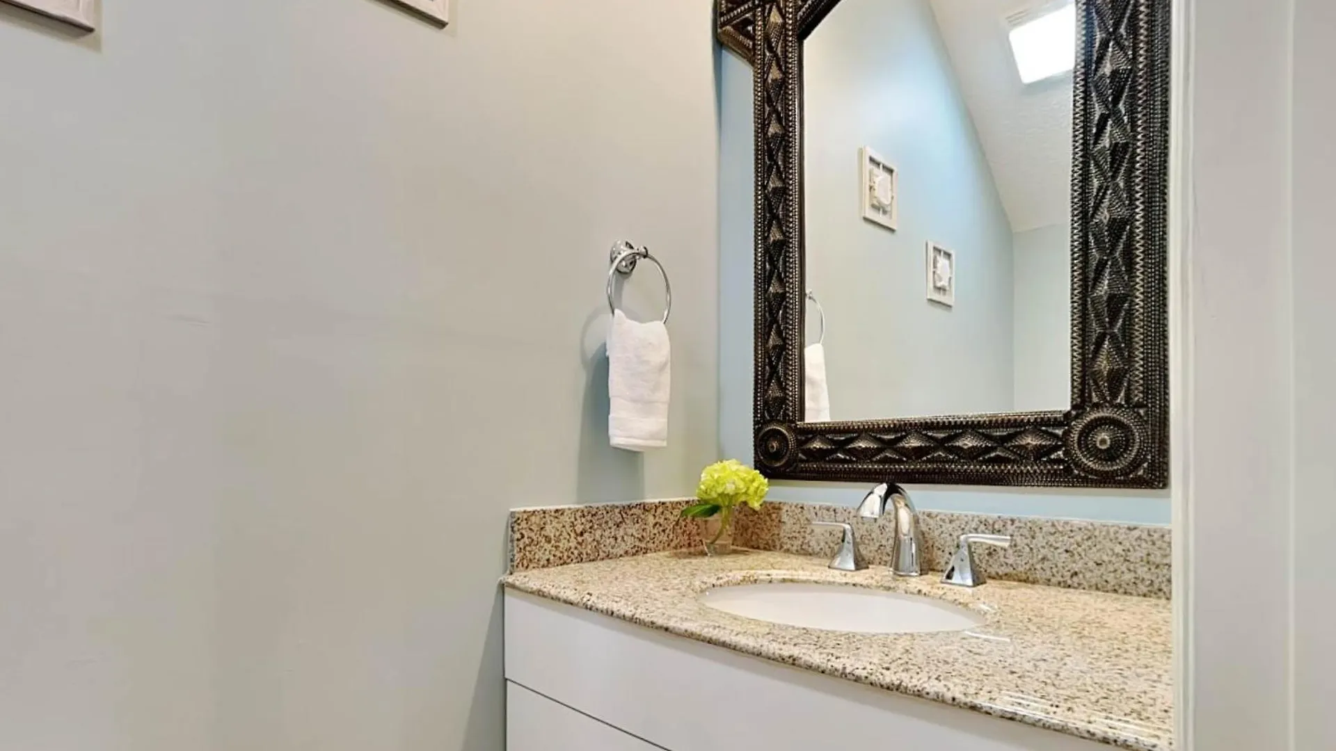 Apartment Ocean Breeze 53