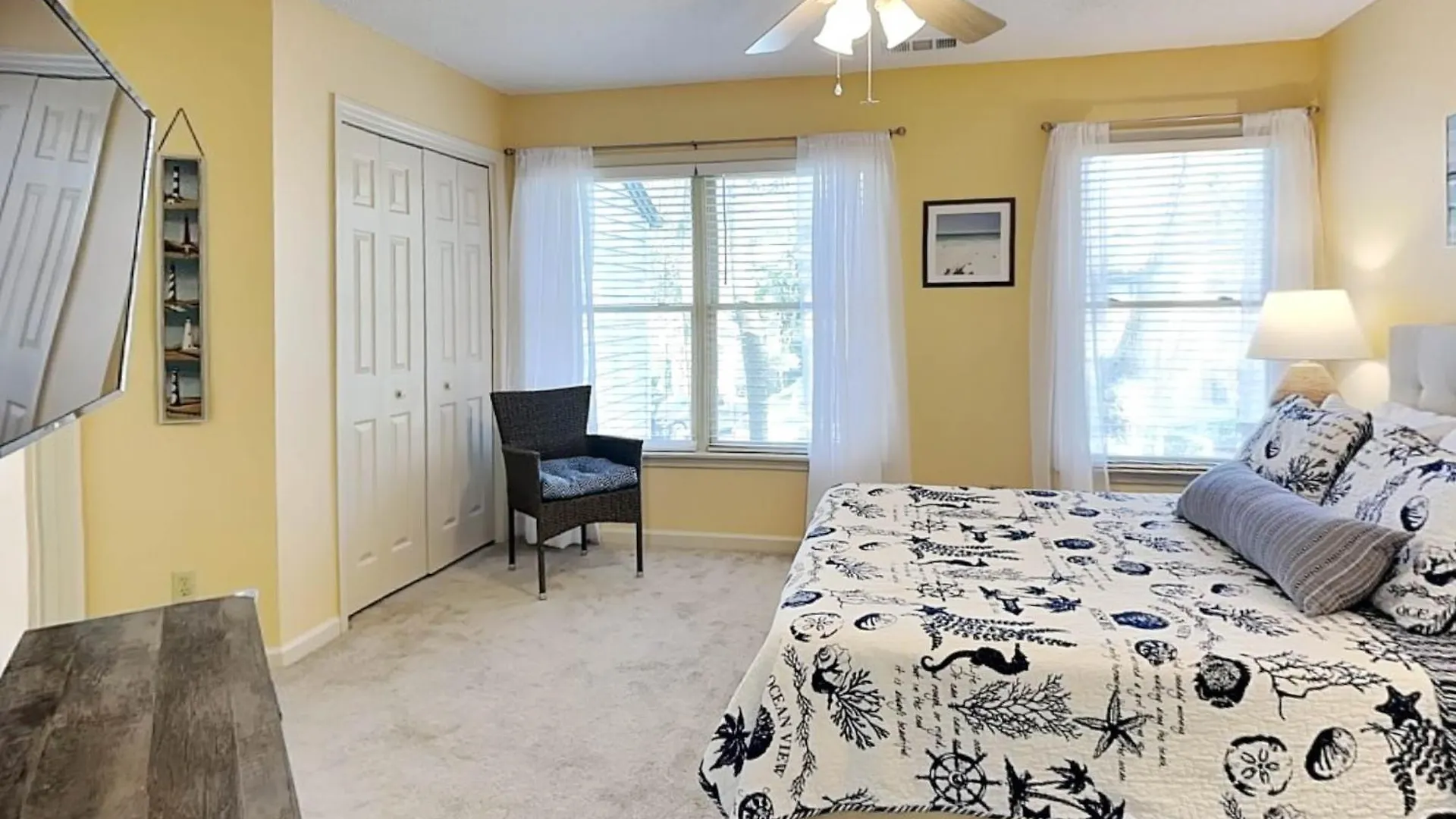 Apartment Ocean Breeze 53 *