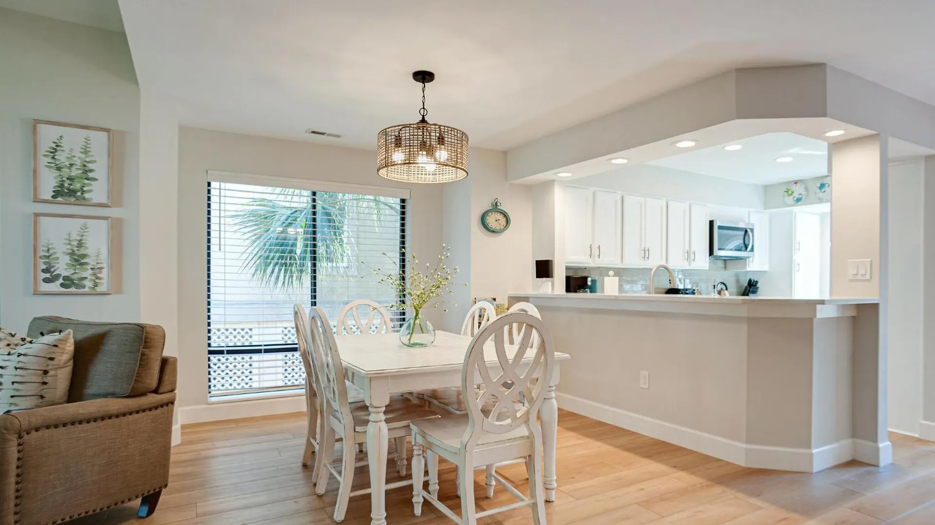 1 Lark Street 4th Row Ocean Private Pool Pet Friendly Near The Ocean, Shops & Restaurants * Hilton Head Island