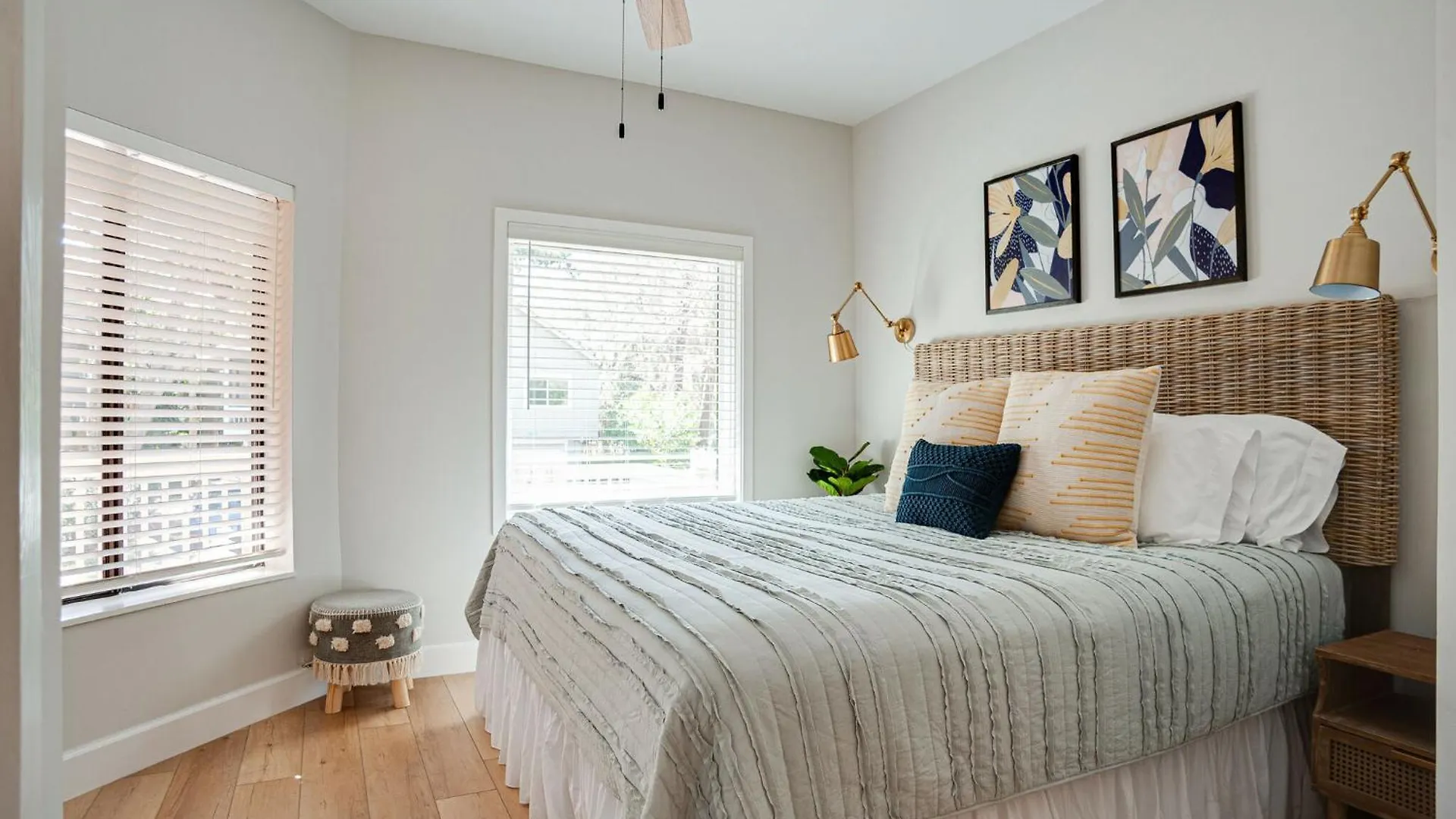Holiday home 1 Lark Street 4th Row Ocean Private Pool Pet Friendly Near The Ocean, Shops & Restaurants Hilton Head Island