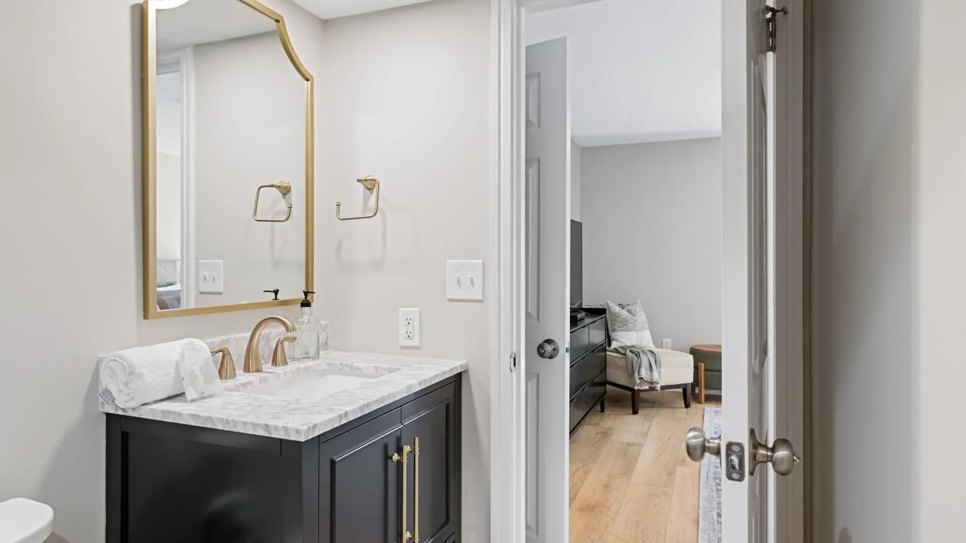 38 Hickory Cove Villa