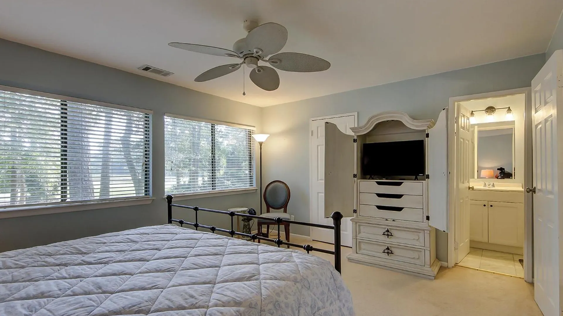 Harbourmaster 102 Villa *