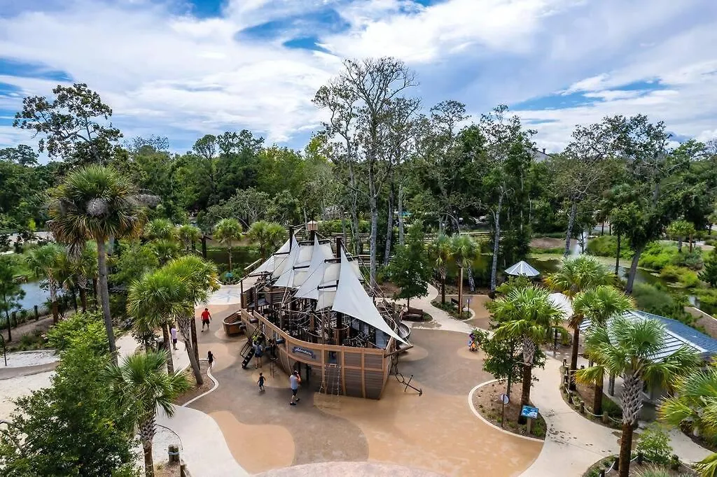 98 Ocean Breeze 3 Bedroom Forest Hilton Head Island