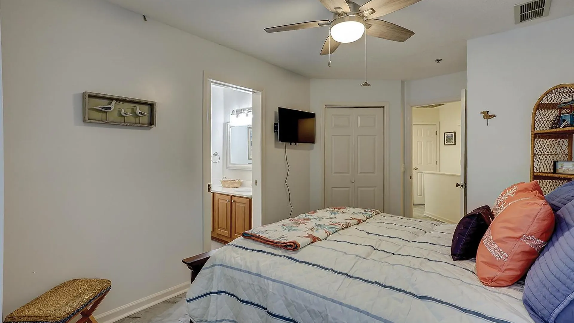 98 Ocean Breeze 3 Bedroom Forest