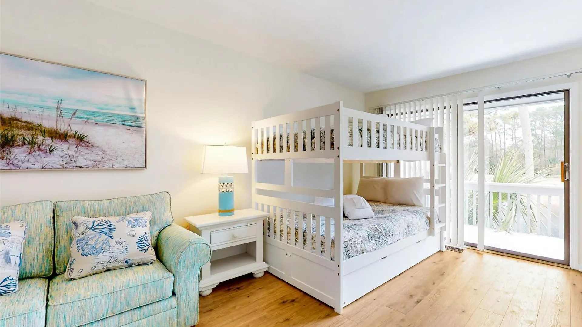 Townhouse Manor 6