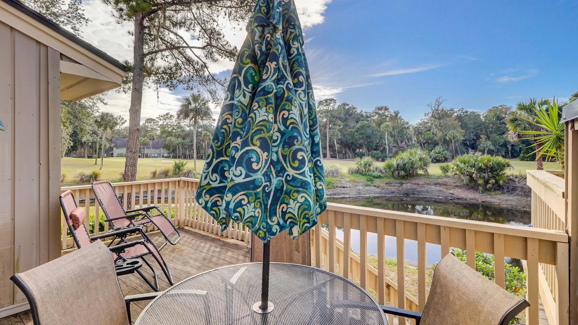 Villa Beachwalk 140 *