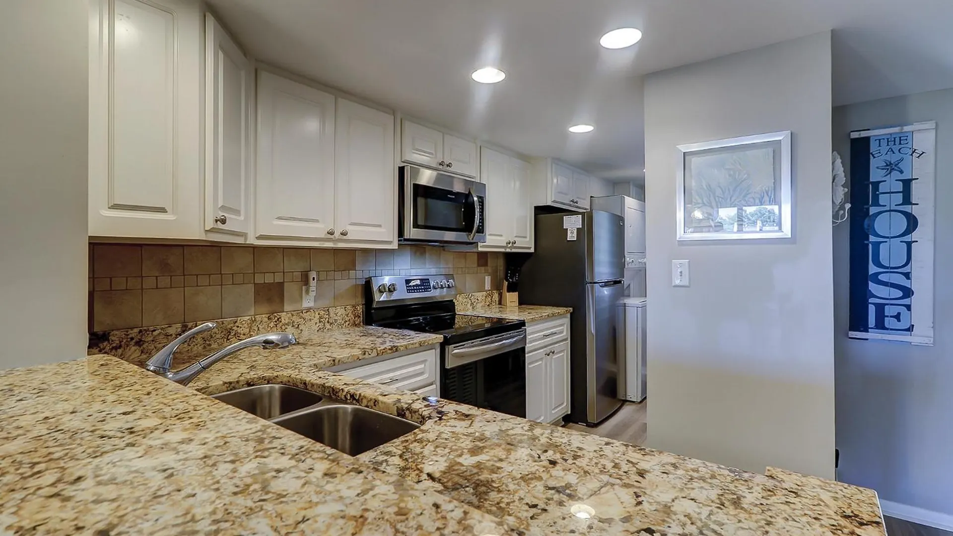 Villa Island Club 114