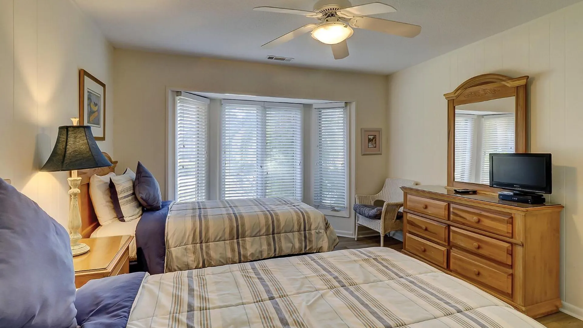 Baynard Park 6 Holiday home