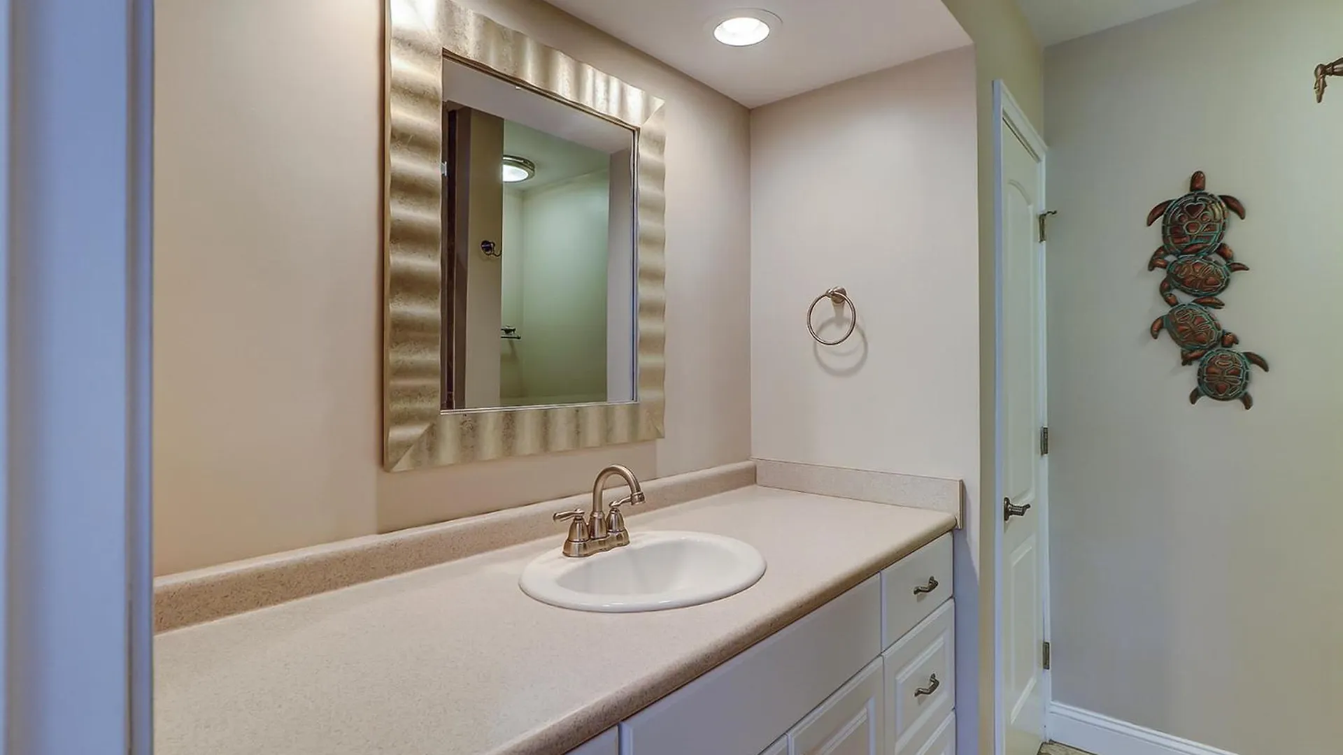 Townhouse Manor 3 *
