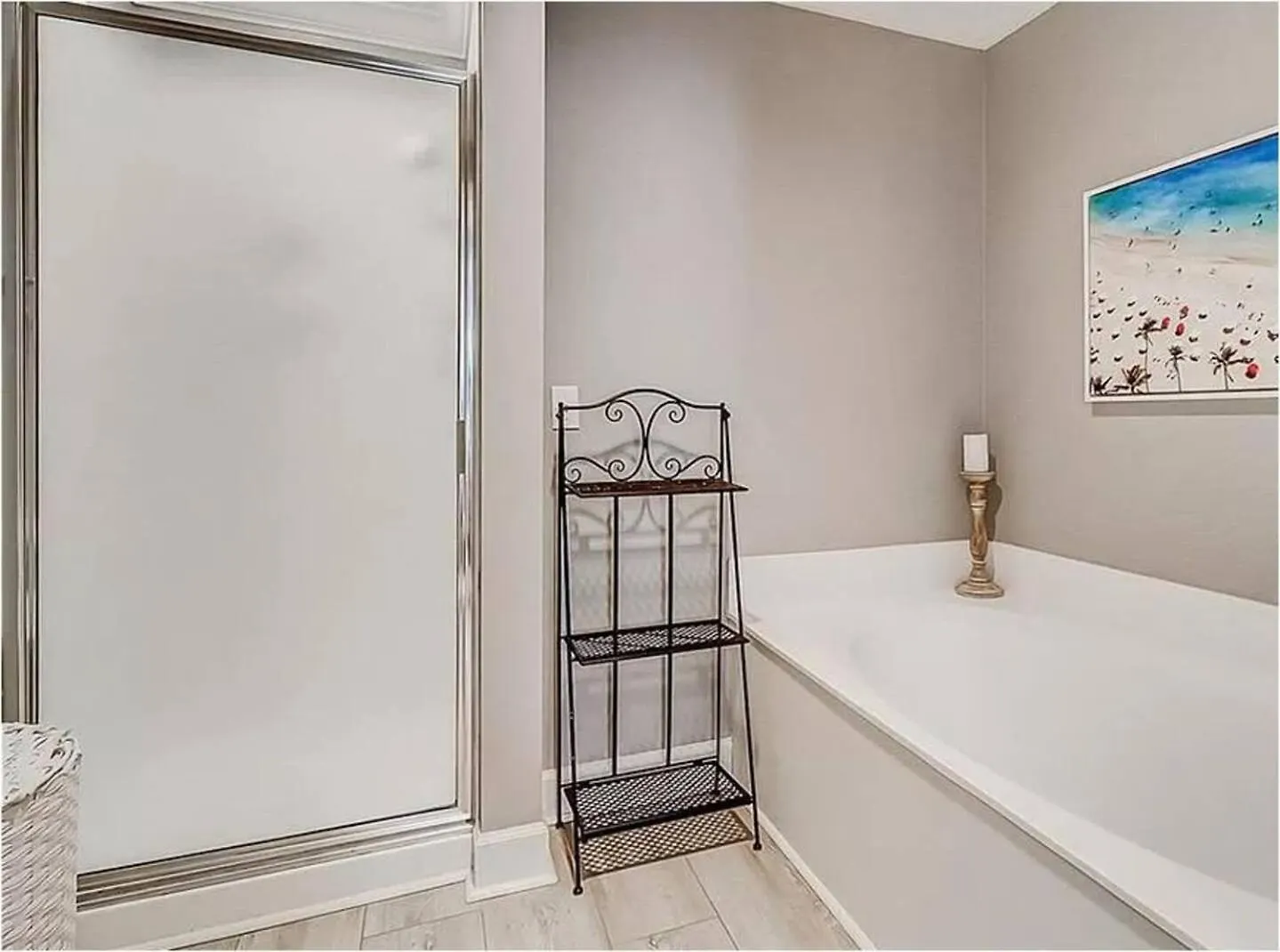 Holiday home Coligny Beach, Pools, & Shops- Few Steps Away