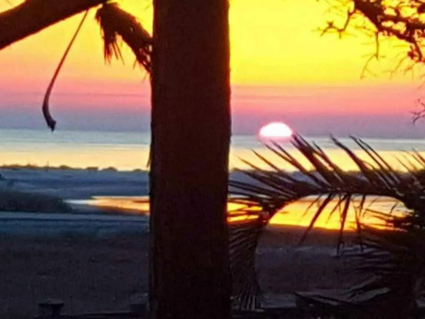 Tranquility By The 1st Fl Sleeps 6,king Bed Hilton Head Island