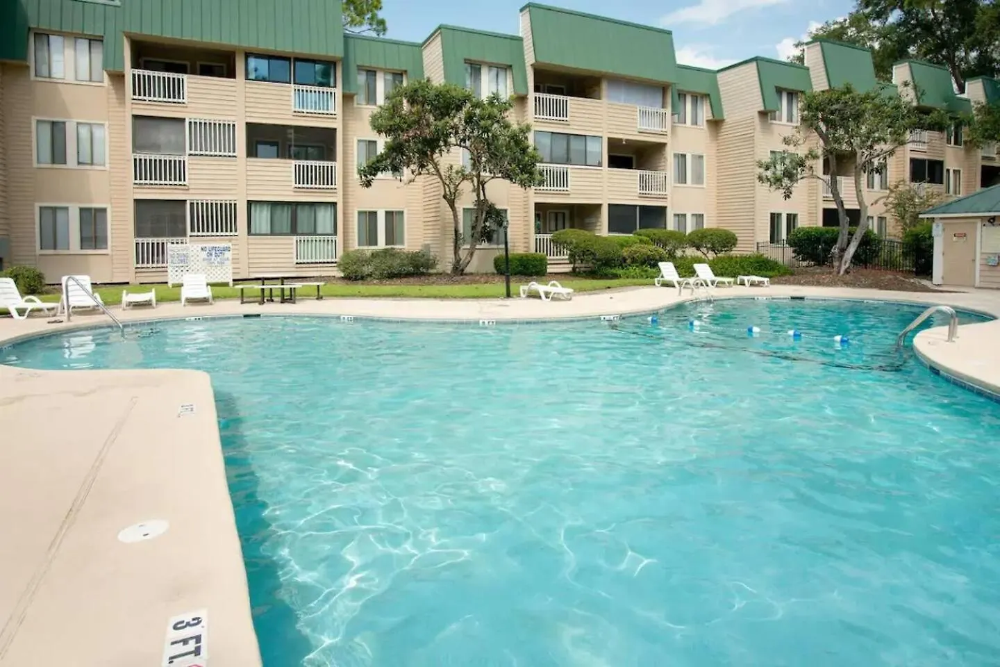 Tranquility By The 1st Fl Sleeps 6,king Bed Villa Hilton Head Island