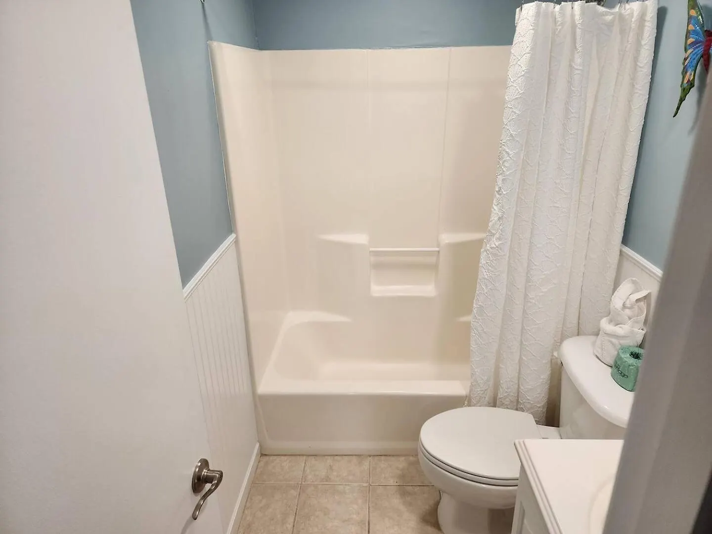 Tranquility By The 1st Fl Sleeps 6,king Bed Hilton Head Island
