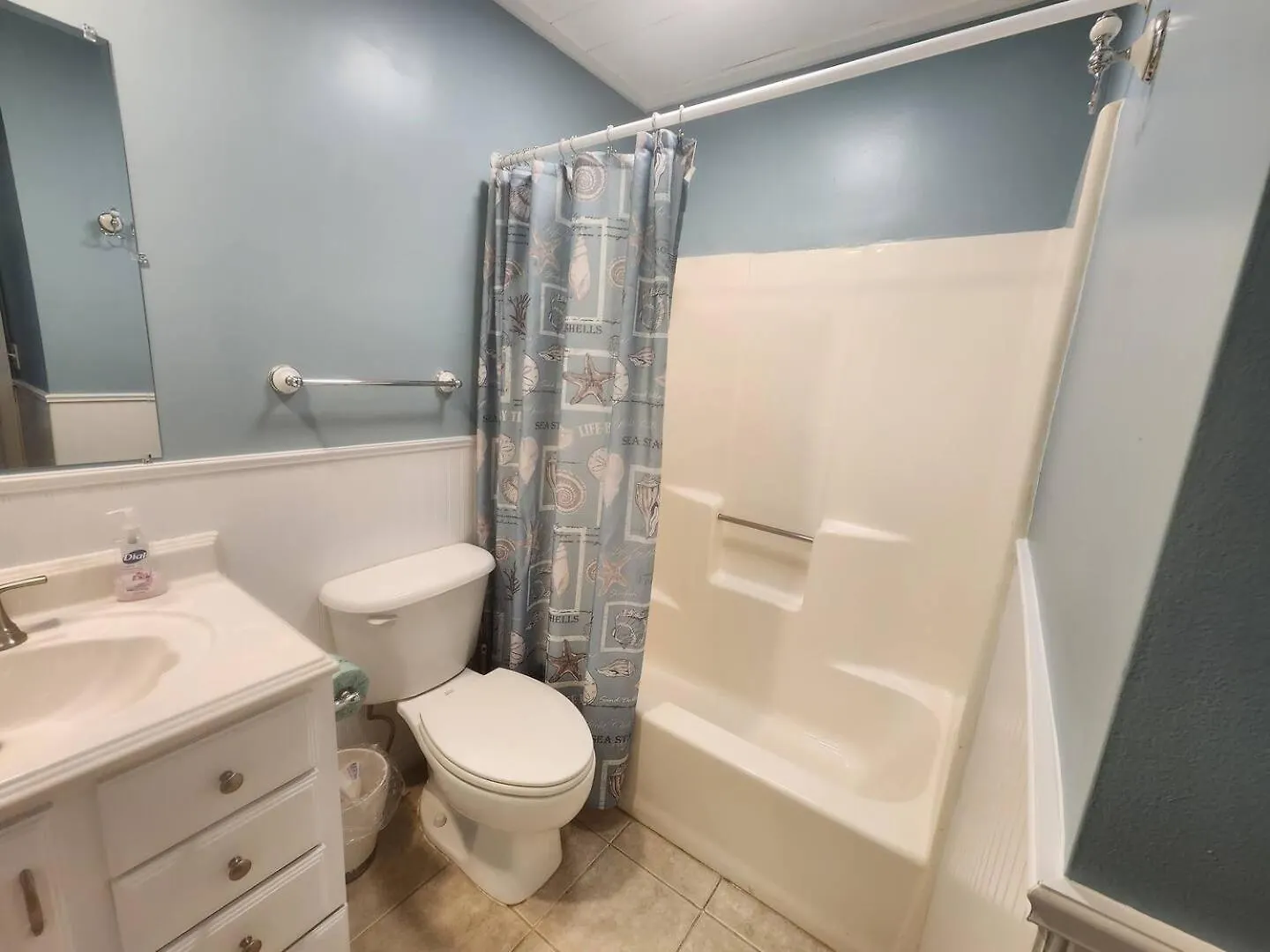 Villa Tranquility By The 1st Fl Sleeps 6,king Bed Hilton Head Island