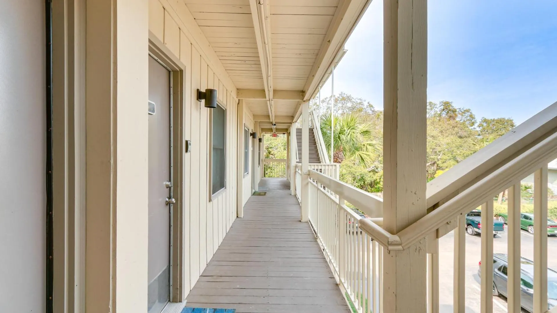 With Coligny Access!