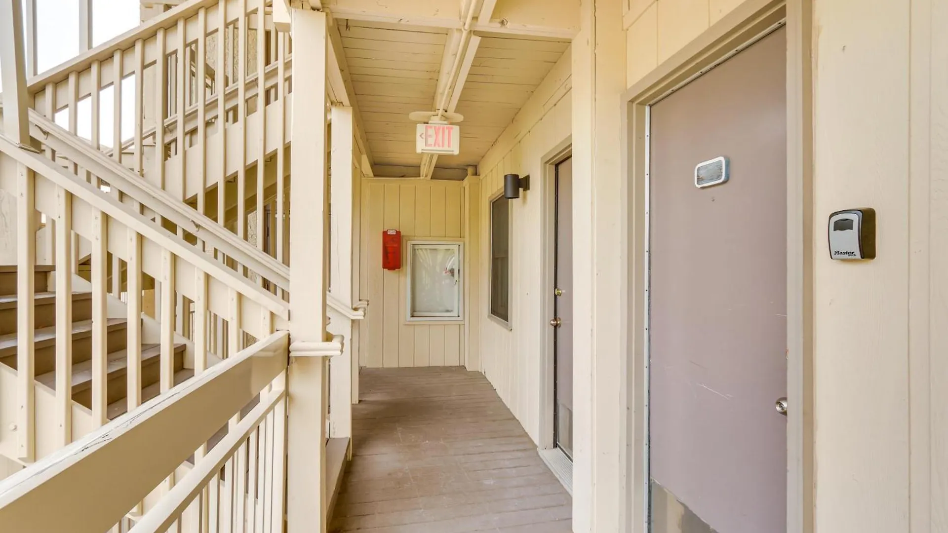 With Coligny Access! Apartment Hilton Head Island