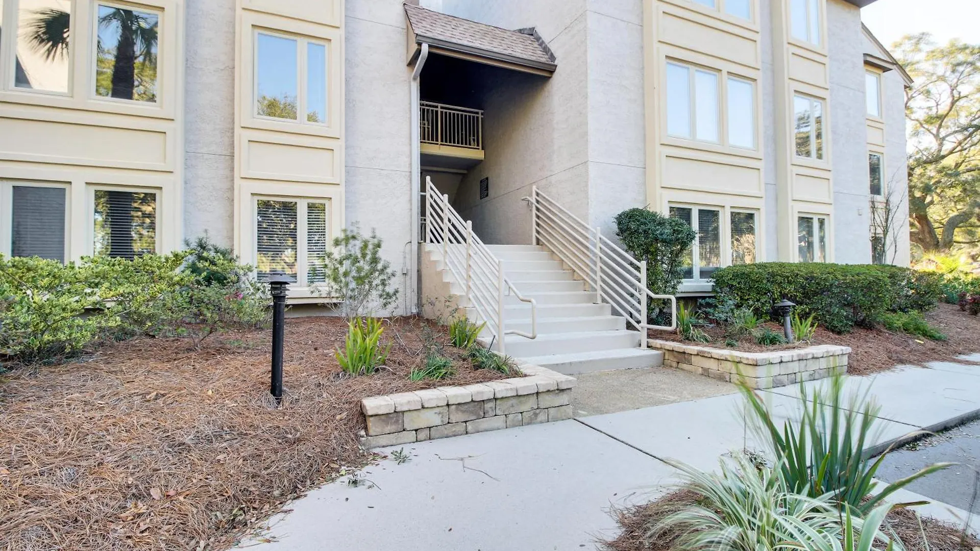 Apartment With Patio Walk To Beach! Hilton Head Island