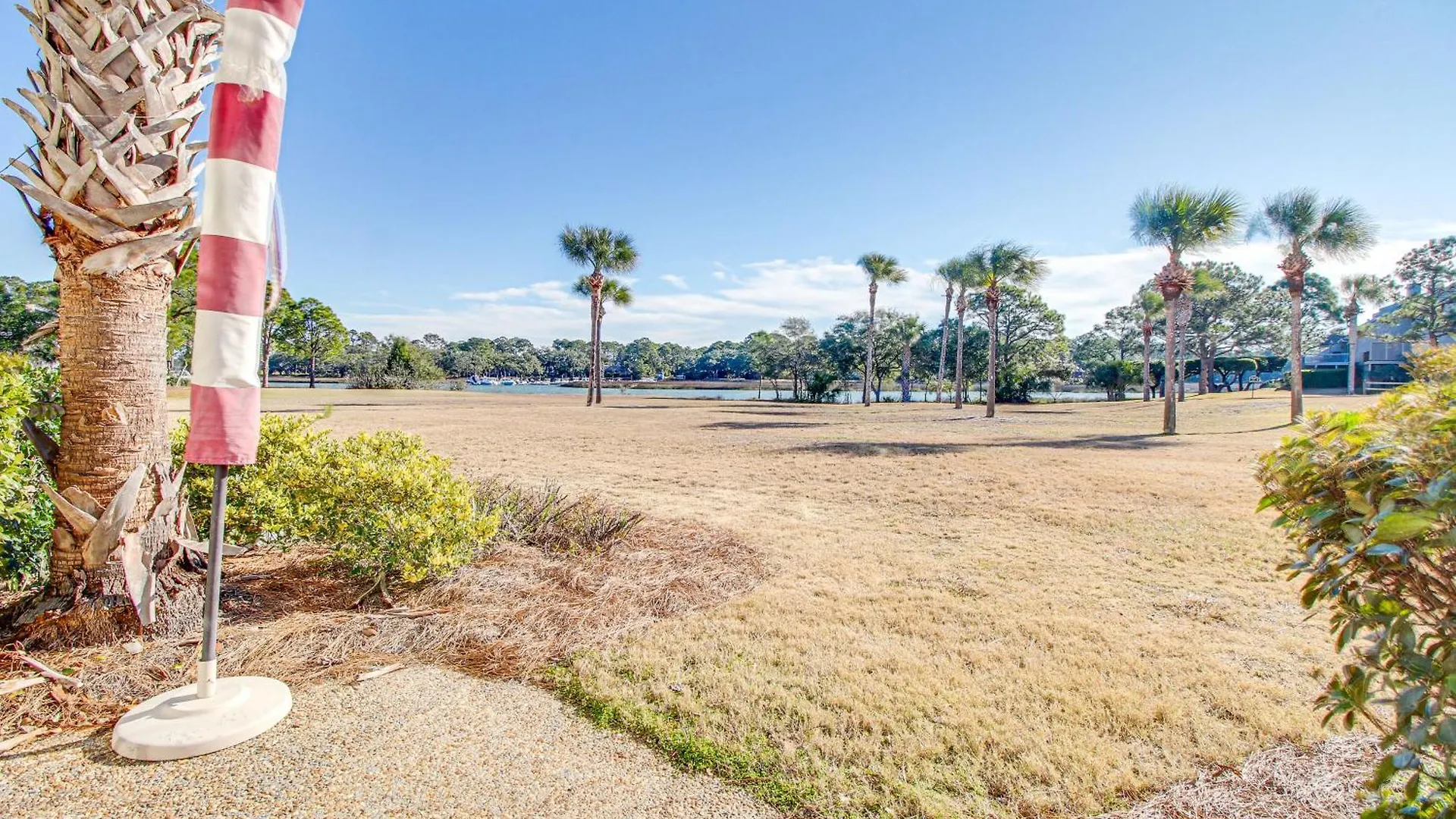 With Patio Walk To Beach! * Hilton Head Island
