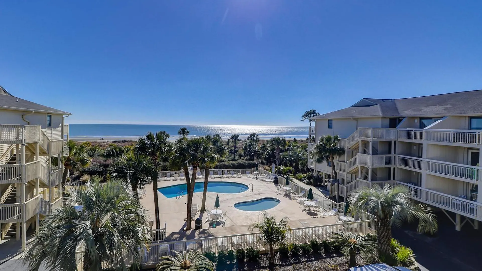 327 Breakers 1 Bedroom Oceanview Forest