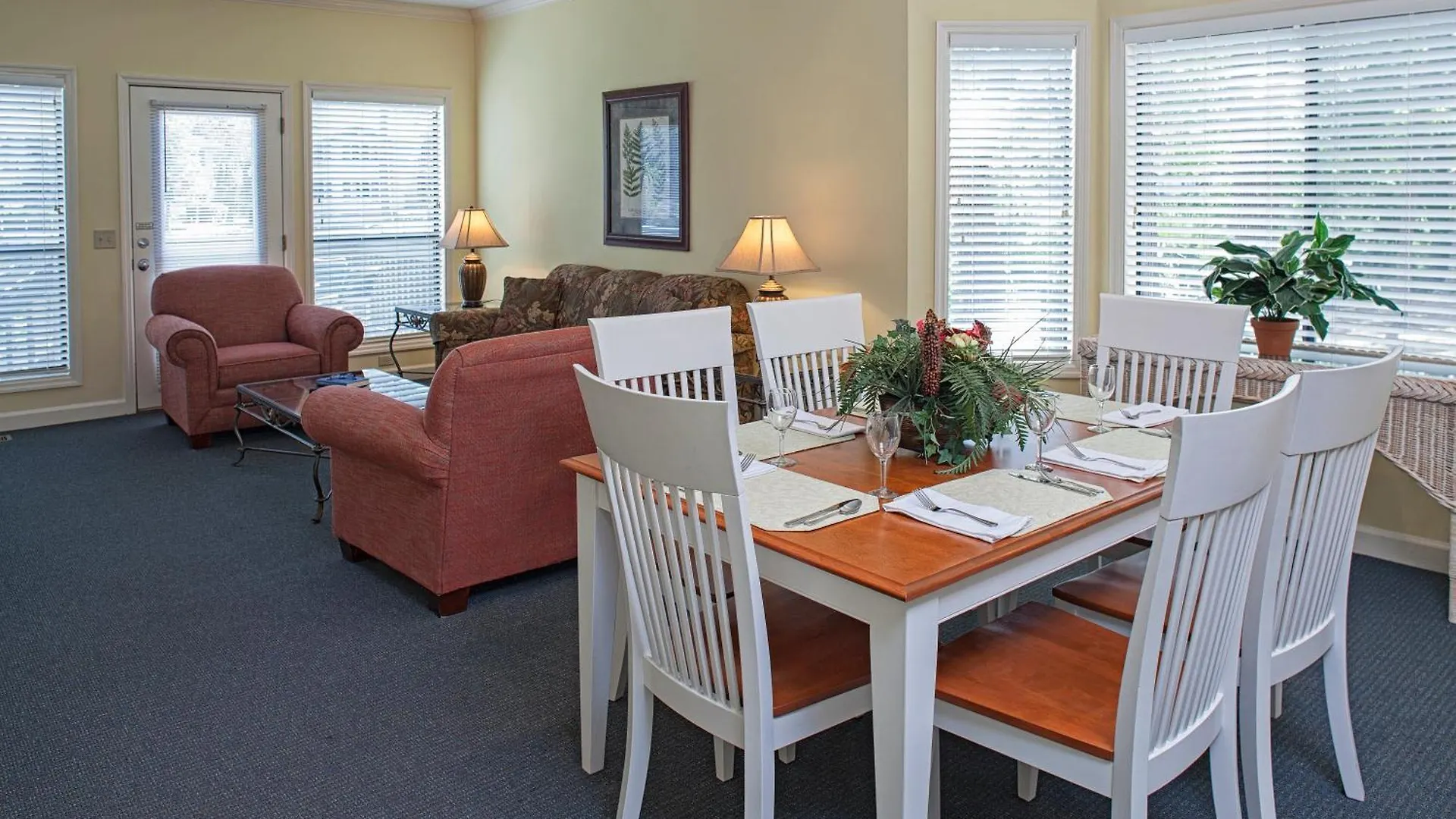 Waterside By Spinnaker Resort 3*