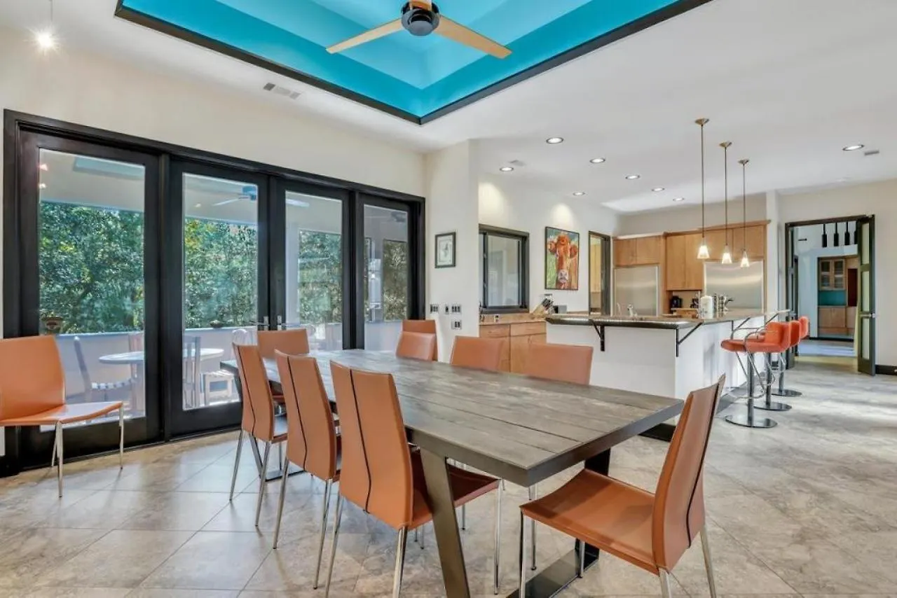 17 Firethorn Holiday home