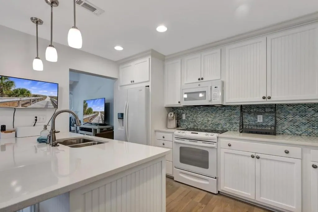 Turtles And Tails Pd Turnberry Village * Hilton Head Island