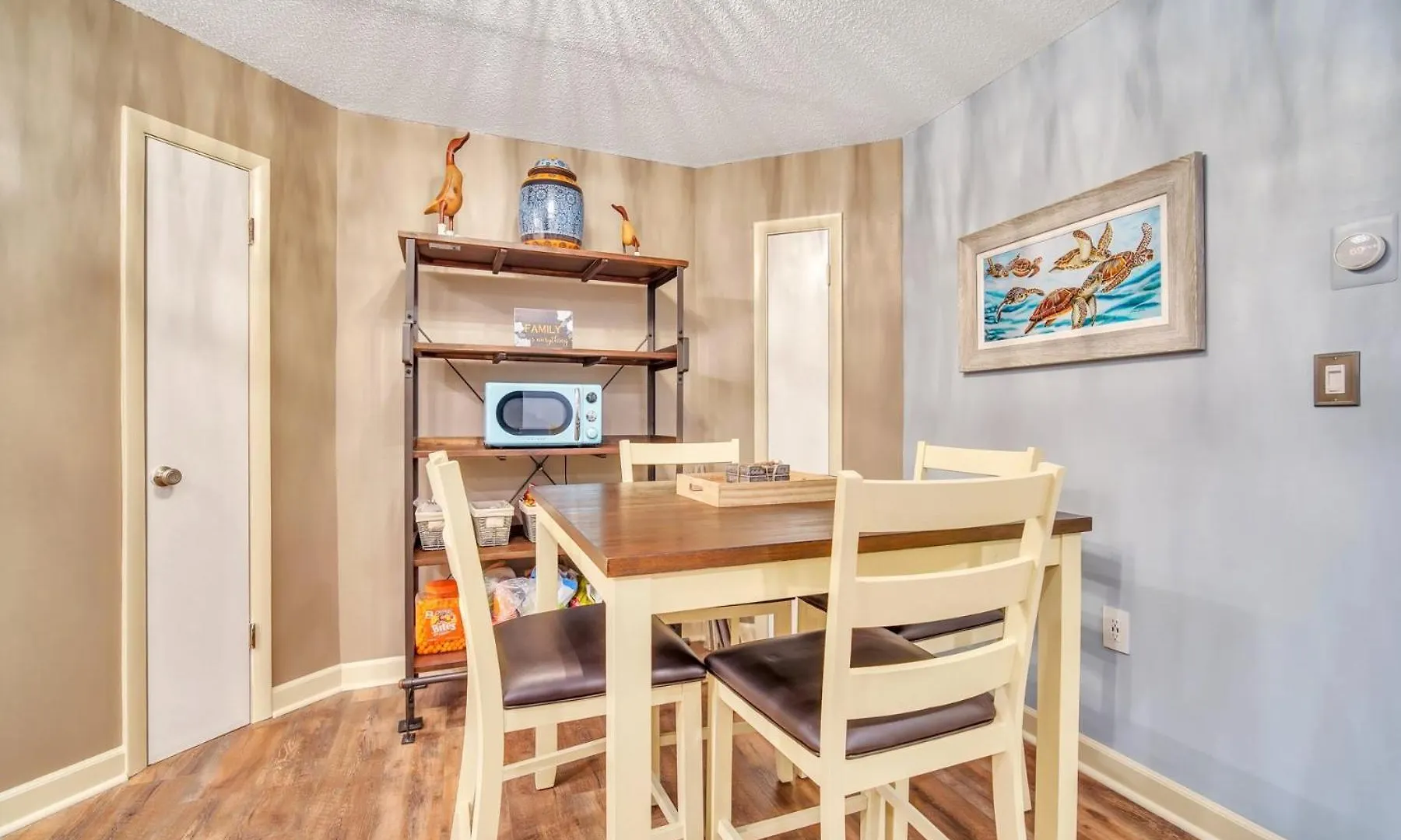 Apartment Welcome To Your Beachside Escape! *