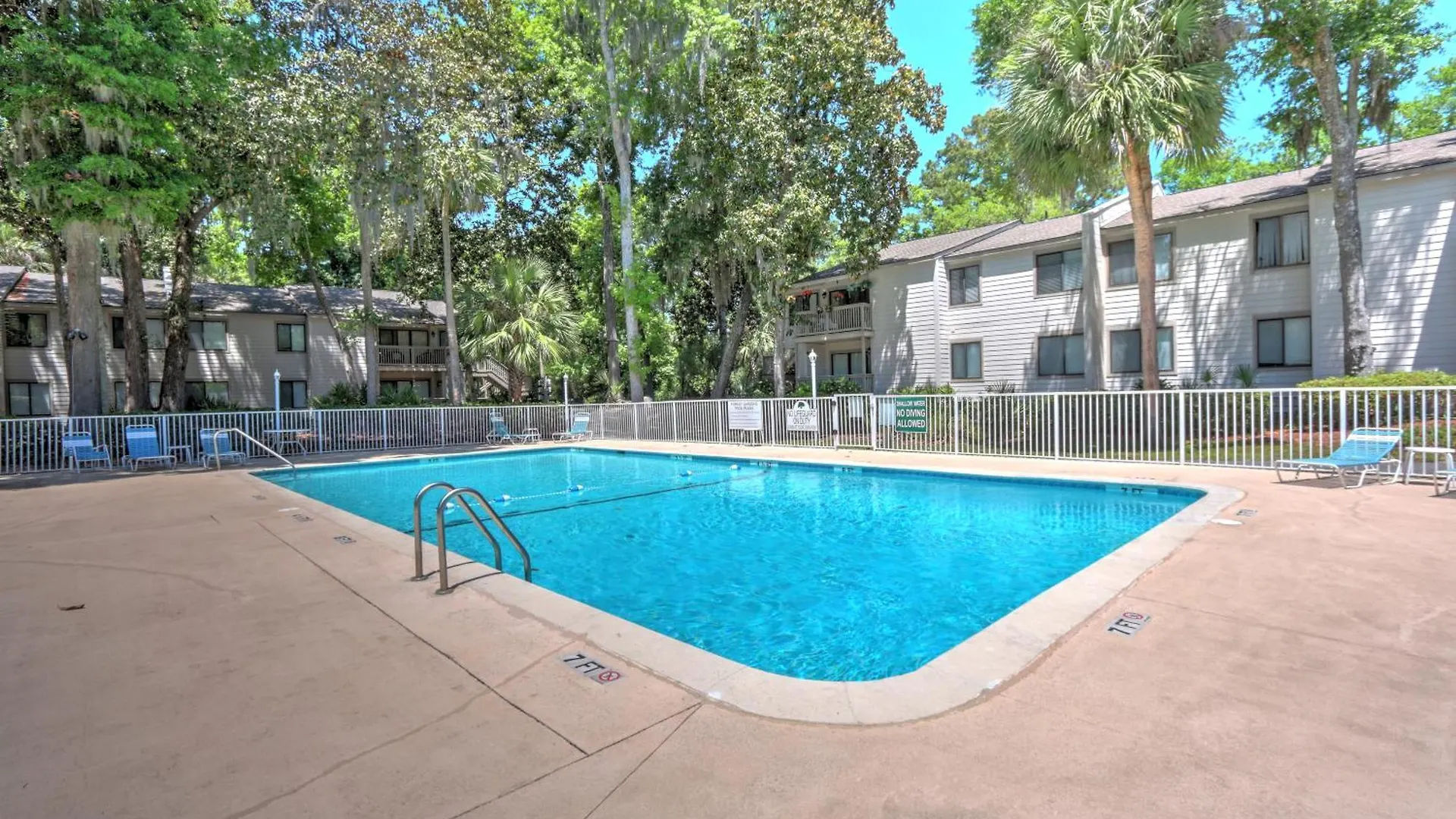 Apartment 125 Cordillo Parkway *