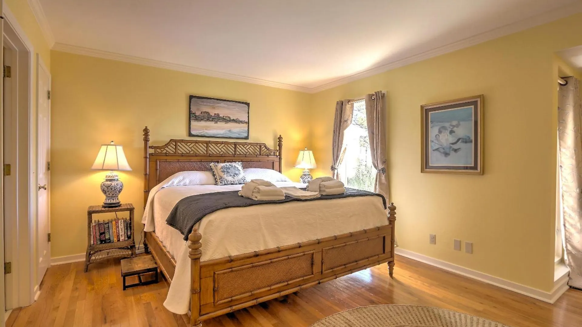 Villa Schooner Court 704