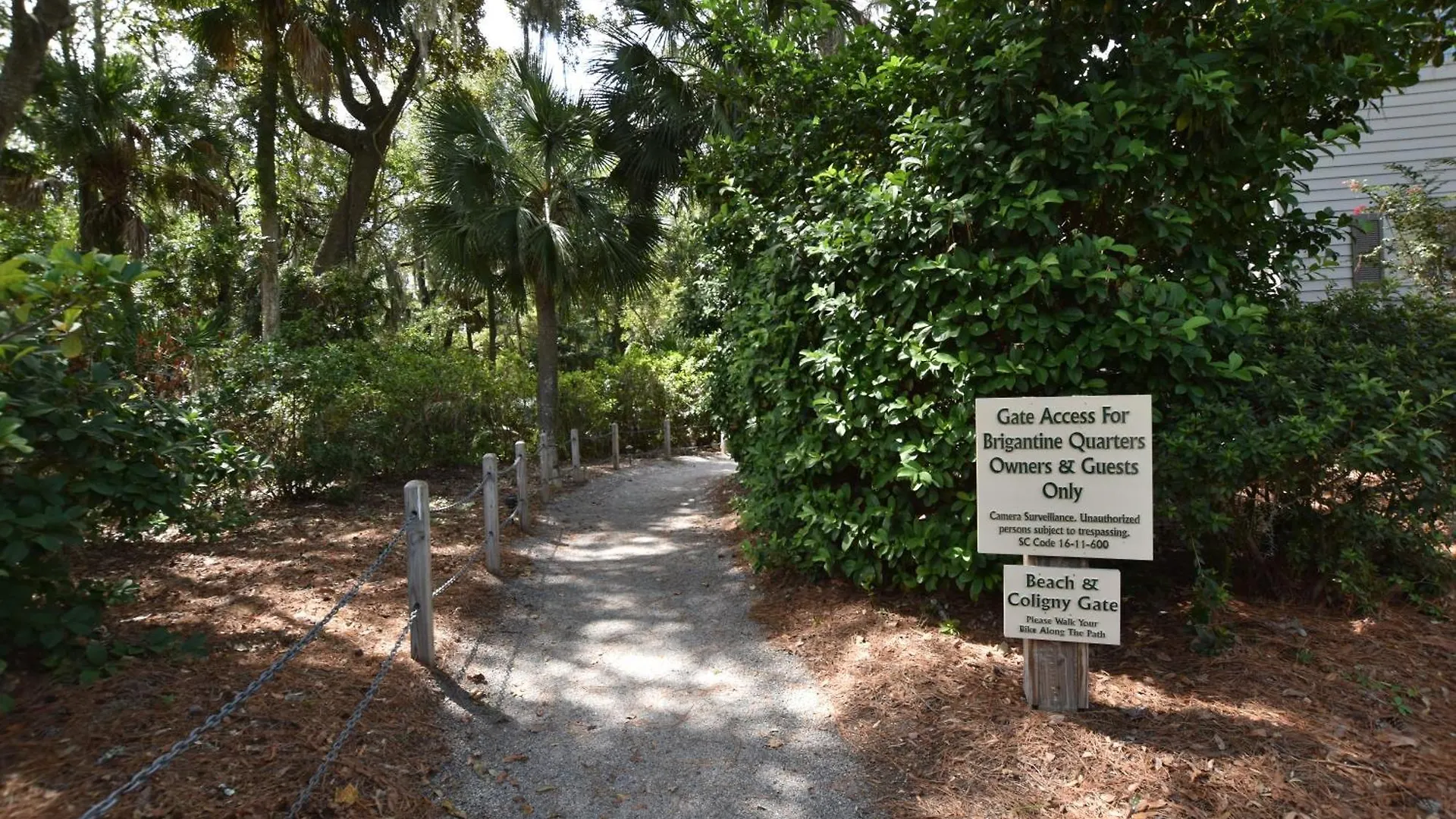 2 Bedrooms At Brigantine Quarters Unit 230 Villa Hilton Head Island