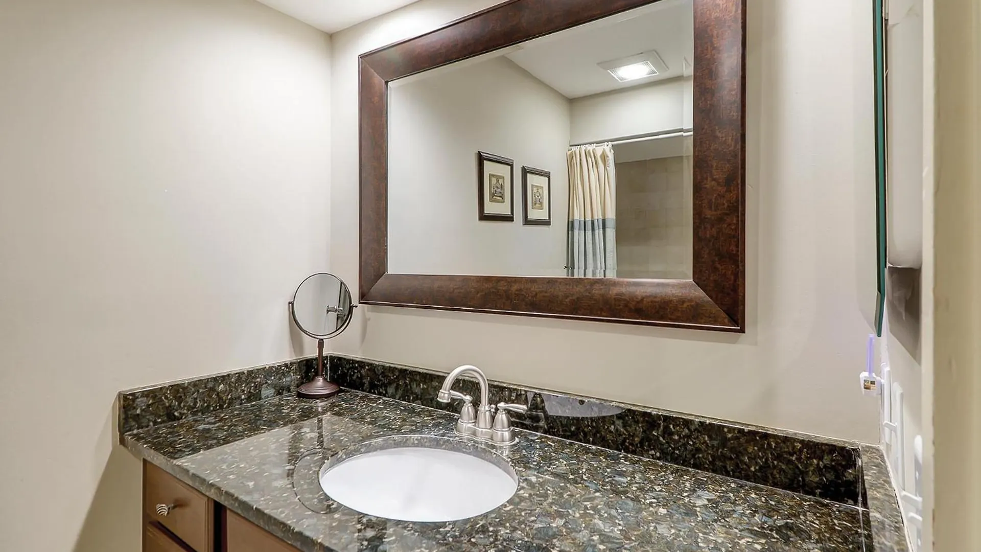 1262 Harbourtown Club Hilton Head Island
