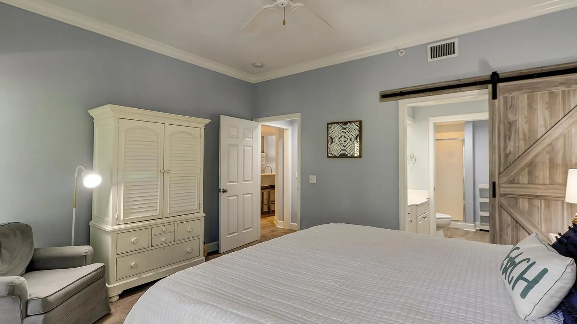 Holiday home 208 Northshore Place