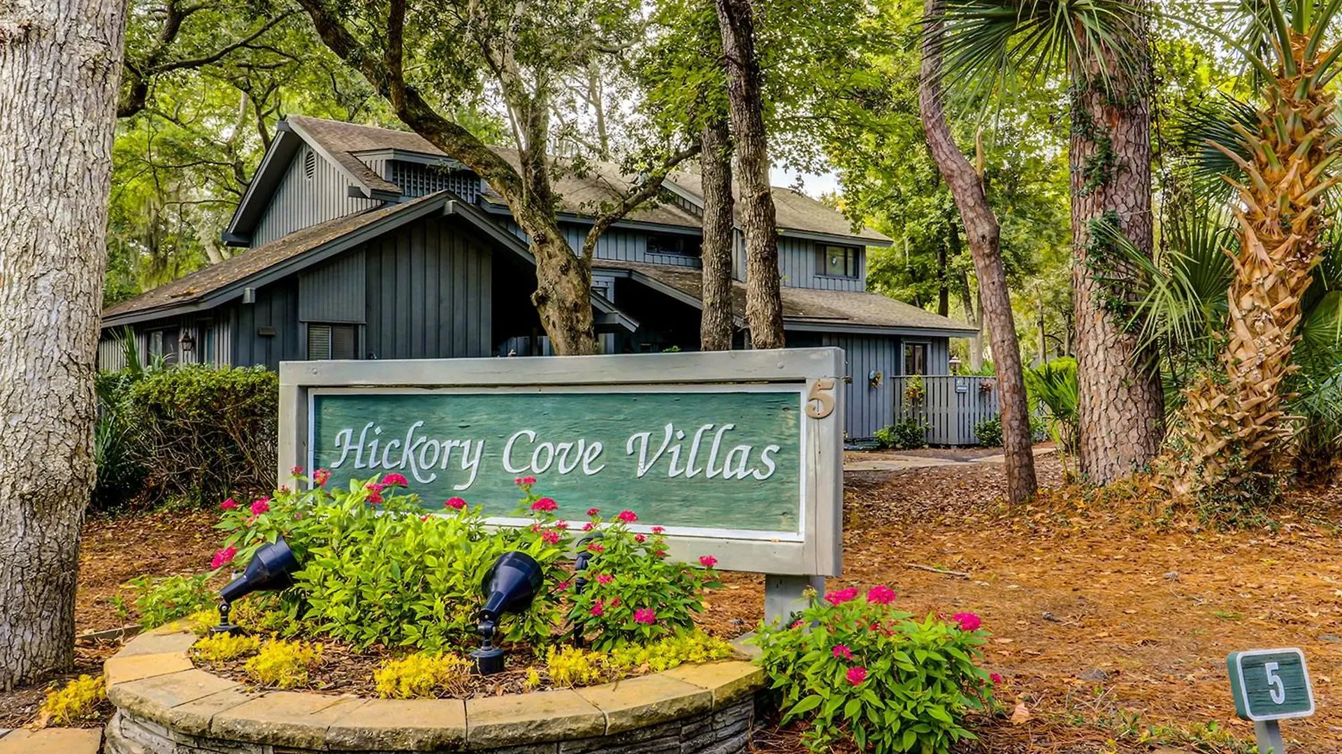 Hickory Cove 8