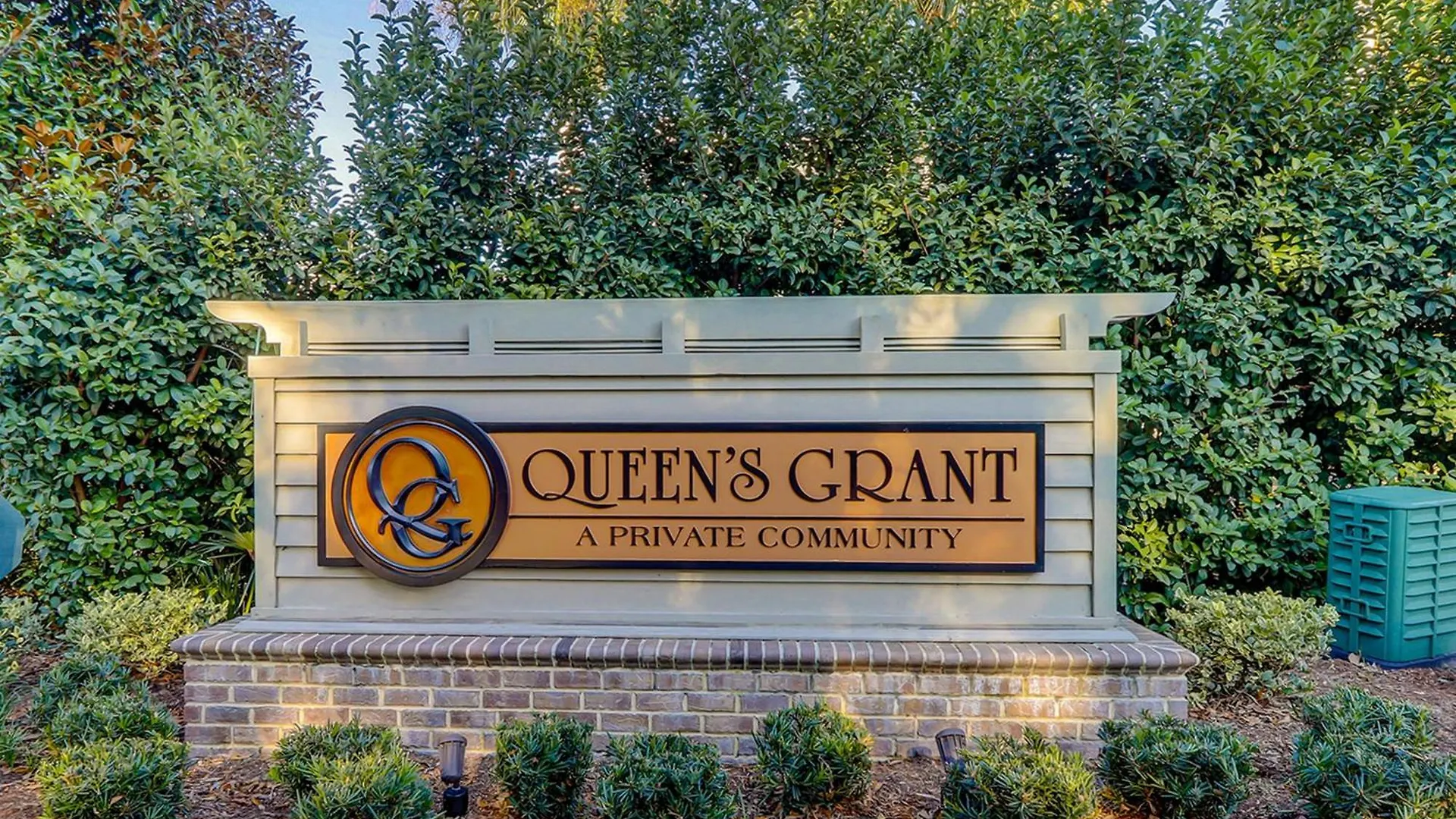 Queens Grant 736