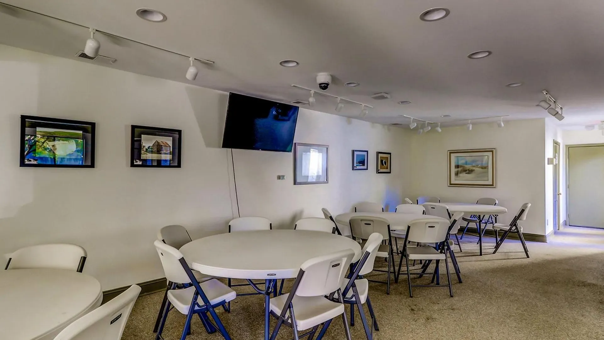 Apartment Fiddlers Cove 16l