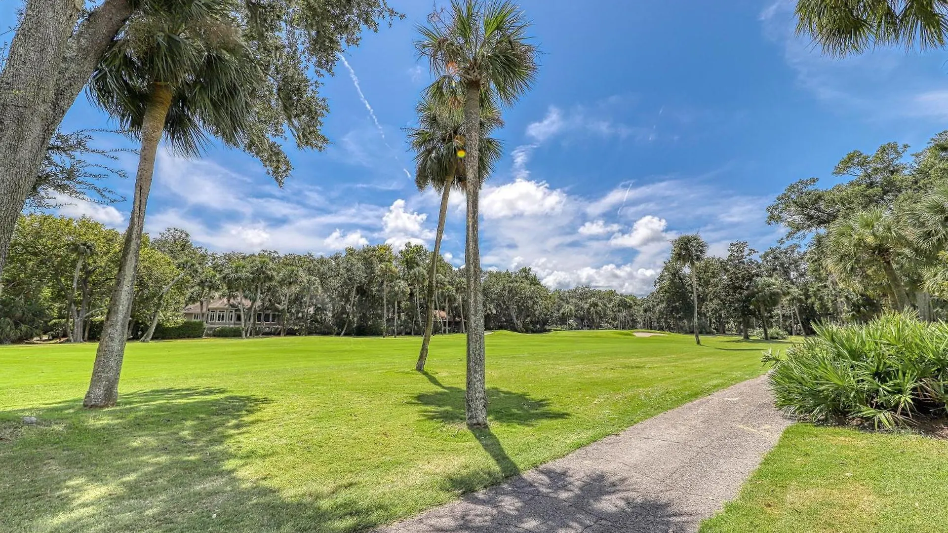 Turnberry 251 Apartment *