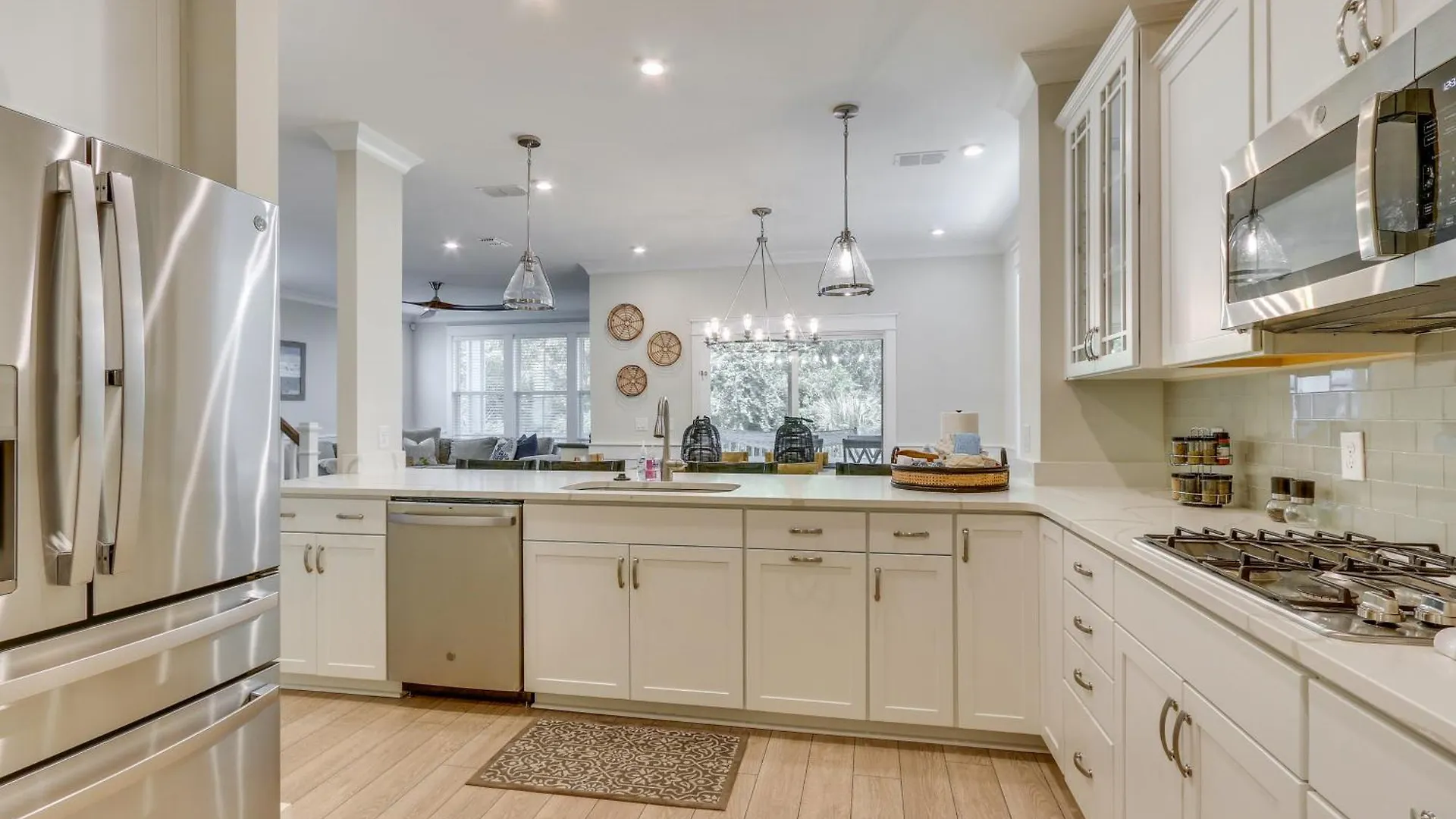 Holiday home Breezy Hilton Head Getaway 3 Decks And Water Views! *