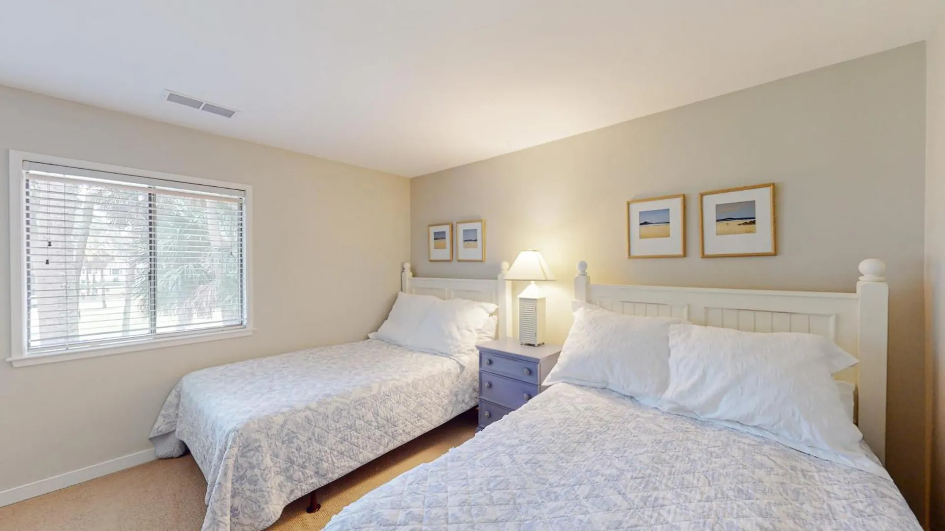 902 Inverness Village Villa *