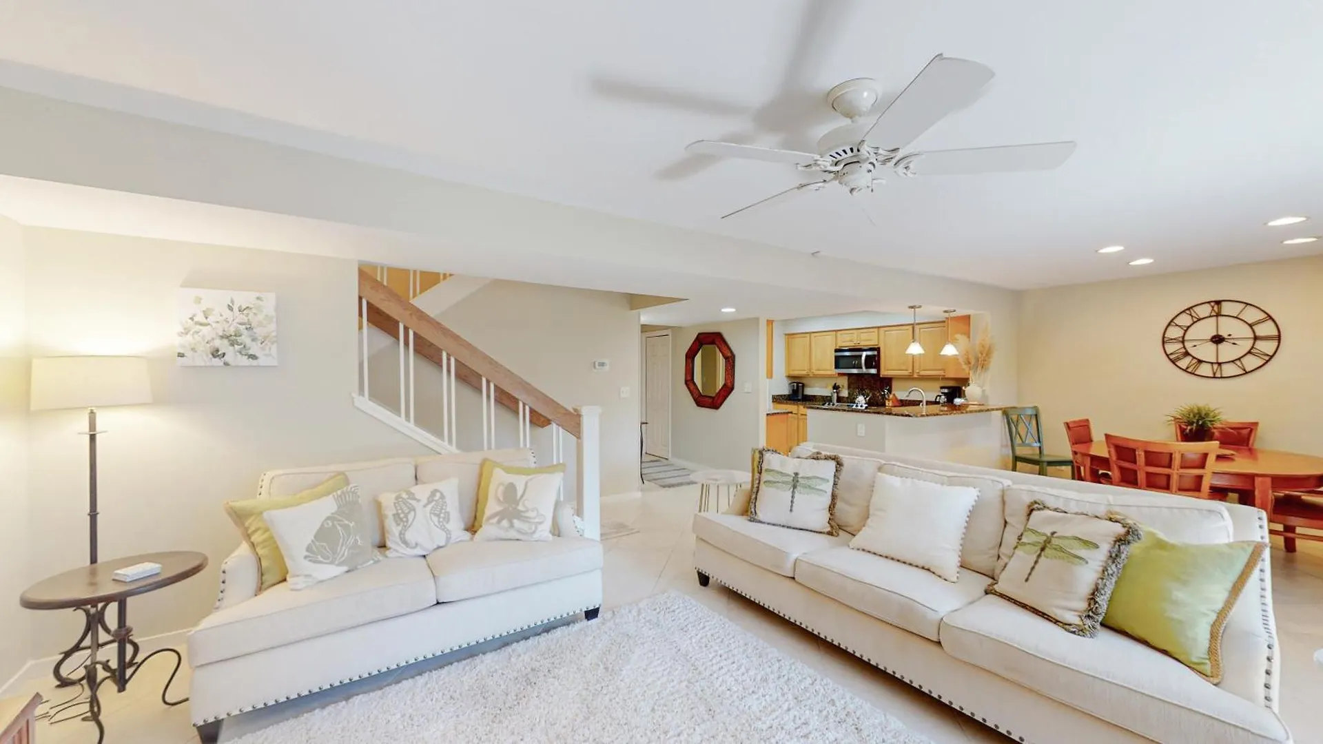 902 Inverness Village Villa *
