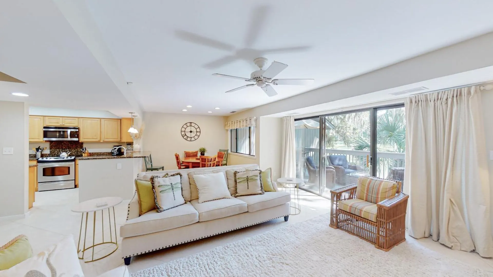 902 Inverness Village *